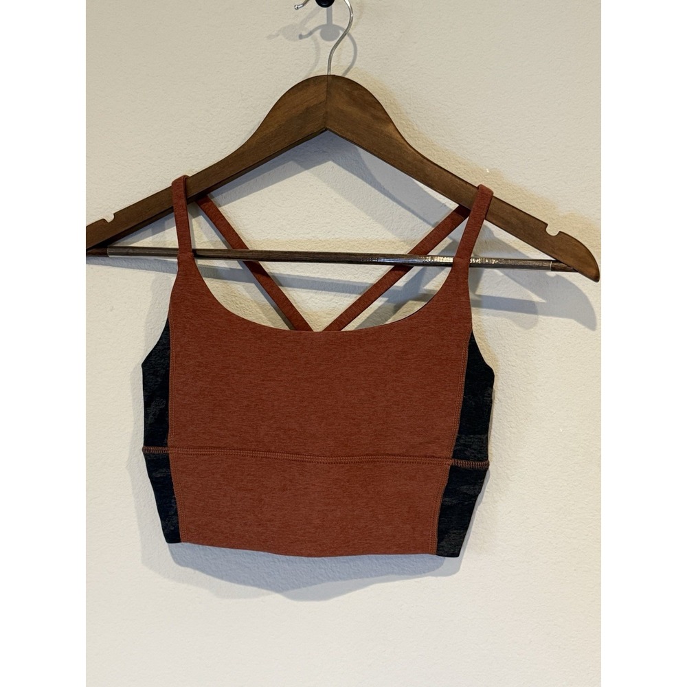 Vuori Sports Bra Women's XS NWOT Strappy‎ Back Yoga Athleisure
